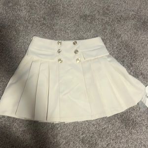 J. ING pleated white skirt/skort